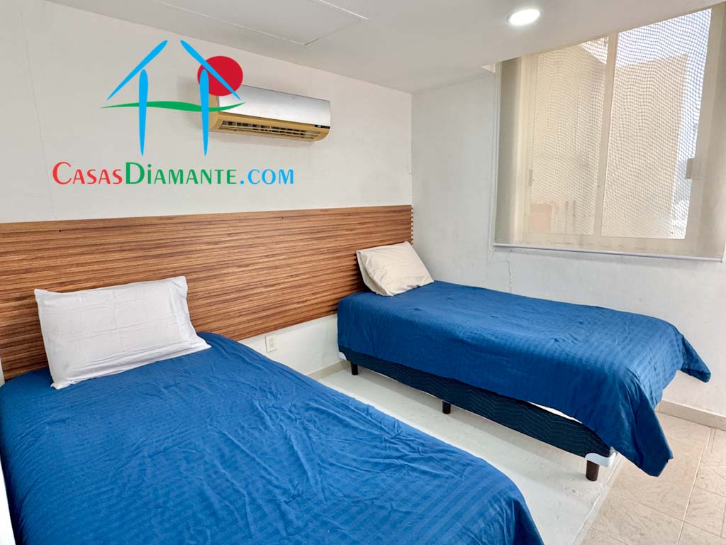 Brisas Diamante Suite 67 - Recámara uno 2
